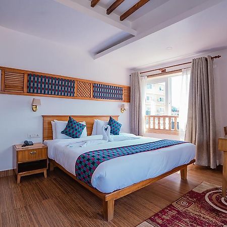 Himalayan Glory Inn Pokhara Luaran gambar