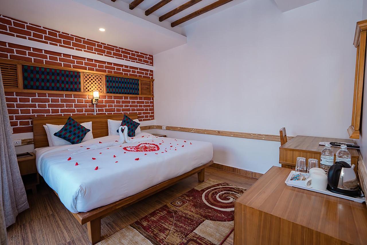 Himalayan Glory Inn Pokhara Luaran gambar