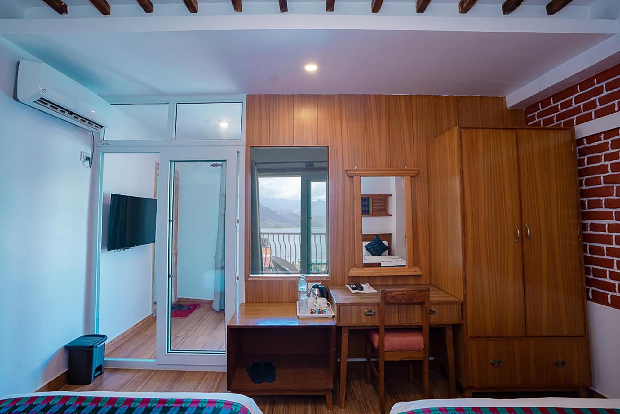 Himalayan Glory Inn Pokhara Luaran gambar