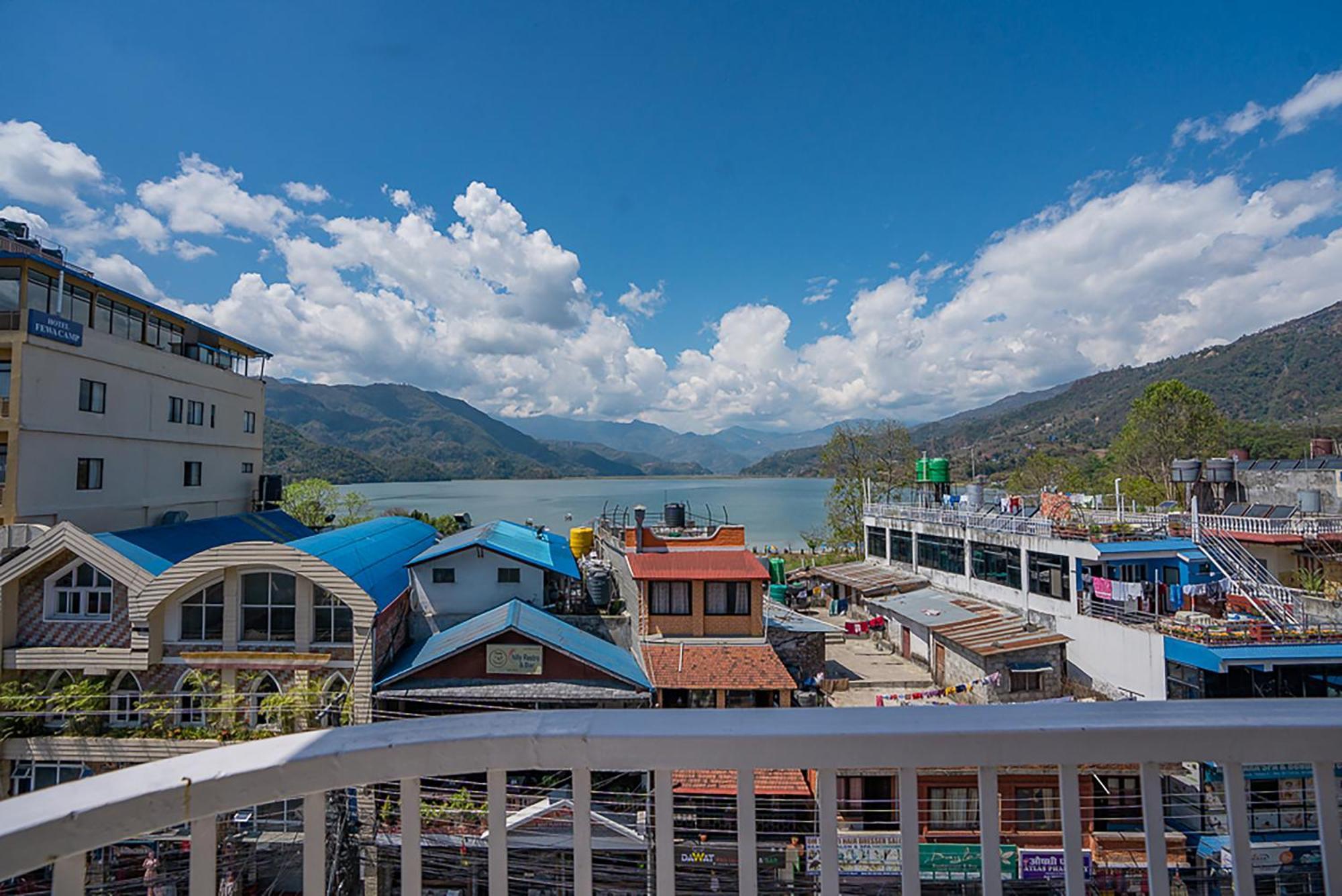 Himalayan Glory Inn Pokhara Luaran gambar